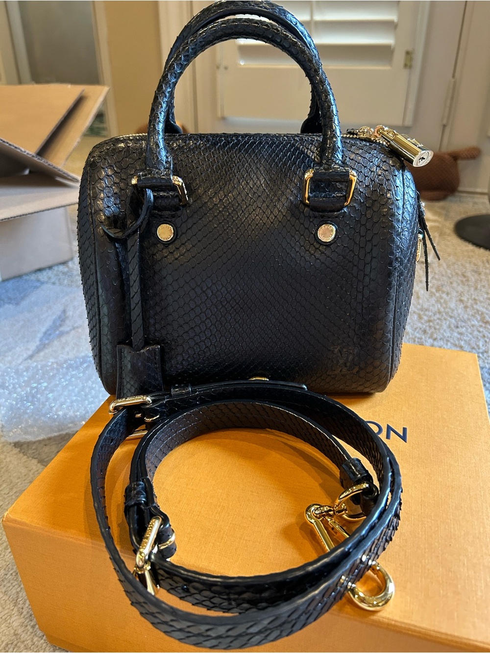 Louis Vuitton Speedy Bandoulière 20 in Black Python w/ Original Strap-Ultra Rare